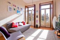 Porto Pacific - Rua das Flores - Flower Street - B&B Oporto