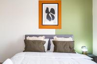 One-Bedroom Apartment with City View