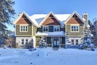 Lovely Chalet with Hot Tub, Sauna & Billiard - B&B Mont-Tremblant