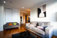 Modern Apartment By Central Park - 3 BR - Chambres d’hôtes New York
