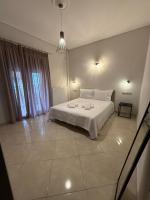 T-Book365 Green - Bed and Breakfast Lárisa