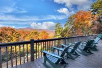 New Aananda Lookout - Hot Tub Arcade Pool Table - B&B Cleveland