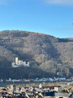 Wunderschöne Familienvilla mit Schlossblick - B&B Lahnstein