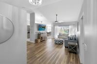 Be Still Beach Retreat Coastal Private Pool Home - B&B Bradenton