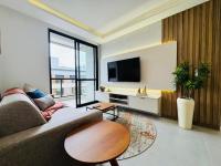 Oásis do Atlântico 303 A - Lindo Apto 2 dormitórios para 6 Pessoas Frente Rua na Praia de Palmas - B&B Governador Celso Ramos