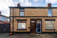 "Furnished Rentals Direct" DominionHouse cul-de-sac Home for 6 people in Anfield near LFC, Goodison Park, Free Street Parking, Suits Travellers, contractors and Family, Near Football action and 10 minutes drive to Liverpool City Centre - B&B Liverpool