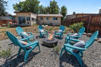 Family Fun Retreat - 6BR Home with Mini Golf BBQ and Yard - Chambres d’hôtes Westminster