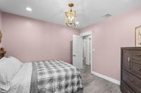 Wonderful Home Near Claremont! With Amazing Backyard! - B&B Pomona