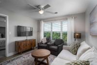 Fourth & River - Top-Floor condo with River Views - 3 King Suites - Ferienwohnung Tuscaloosa
