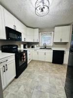 The Grand Estate -4 bedroom - B&B Moncton