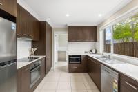 Middle Ridge Retreat Walk to Shops and Parks - B&B Toowoomba