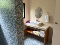 Studio Apartment in Port Barton - B&B San Vicente