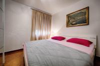 Apartments Nikola Vidović - B&B Komiža