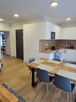Ostoja Szczyrk - Apartament Skalista 9K1 - Chambres d’hôtes Szczyrk