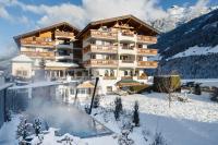 Sepp & Hannis Suiten im Dorf - B&B Neustift im Stubaital