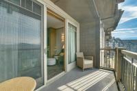 Mountain Views and Pool Access Cle Elum Condo! - Bed and Breakfast Cle Elum