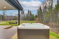Hot Tub | Fire Pit | Mtn Escape Near Sunday River - B&B Bethel