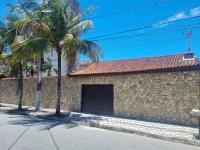 Pousada II House Beach Brasil , Suites com banheiros Privativos, PISCINA com cascata e área familiar para churrasco, Garage GRATUITA, próx-praia da Aviação, padaria na esquina e mercados proximos da pousada - Chambres d’hôtes Praia Grande