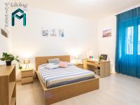 Camera Tripla Superior