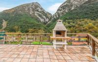 Casa Enacantadora con Terraza y Barbacoa y vista Espectacular en TresCares Junto a Ruta de el Cares y Picos de Europa - Chambres d'hôtes Trescares