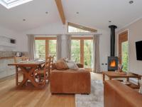 2 Streamside - B&B Looe