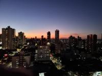 Aptos 1 ou 2 quartos no Centro com Piscina e Academia - B&B Maringá