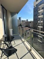 M's Apartment-Cozy getaway in the Heart of the City - Chambres d'hôtes Tirana
