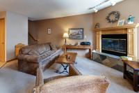 River Mountain Lodge Peaks Trail Condo: Ski-In, Downtown Breck - B&B Breckenridge