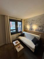 Studio cosy La Plagne 1800 - 4pers - 300m pistes - Résidence Soldanelle - B&B La Plagne Tarentaise