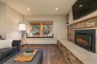 Longbranch Pine Condo: Great Location - B&B Breckenridge