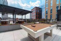 Luxury 2BR Apt in Boston Pool Gym - B&B Boston