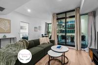 Elegant 1BR CBD Apt Walkable - Parking - WiFi - Chambres d'hôtes Adélaïde