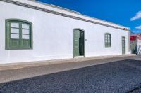 Casa Amaris - Award-Winning Canarian House By Lanzarote Vacation Homes - B&B Haría
