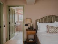 Luxury Landmark Stay in the Cotswolds with terrace & parking - B&B Stow on the Wold
