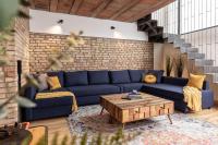 Industrial Loft Duplex -100sqm- near Antonplatz - B&B Berlín