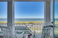 Oceanfront Retreat in Flagler Beach! Bright Apt - Ferienwohnung Flagler Beach