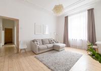 Cozy & Chic & Quiet - Embassy Area - Free Parking - B&B Riga