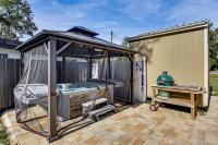 Riverfront Floral City Stay w/ Dock & Hot Tub! - B&B Floral City