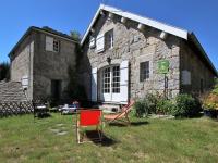 Gîte Nature au Chambon-sur-Lignon: Terrasse, Wifi, Proche Activités et Commerces - FR-1-582-137 - B&B Le Chambon-sur-Lignon