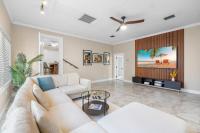 2 King Suites - Hot Tub - Large Patio - Sleeps 12 - B&B Tampa