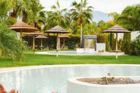 Appartamento con 3 Camere da Letto e Vista Acqua