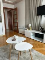 Stan u centru Niša, Obilićev venac - Chambres d’hôtes Niš