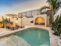 Kaktus Villa Pererenan Luxury Private Pool Villa - B&B Prerenan