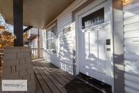 Twilight Chalet - B&B Edmonton