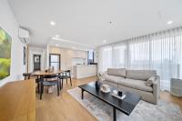 2-Bed Haven: Impeccable Interiors & Chic Amenities - Chambres d’hôtes Phillip
