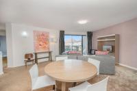 Sleek 2-Bed Apartment in Vibrant Kingston - B&B Kingston
