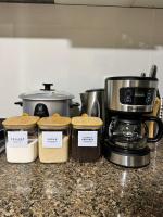 Cozy Haven - Newport - Walking distance to NAIA T3 - B&B Sampong