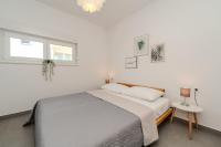 Pelagus, modern city central apartment - B&B Novalja