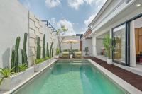 Rosso Verde 2BR Villa near Seminyak - B&B Seminyak