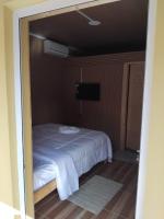 Deluxe Room (1 adult + 1 child)